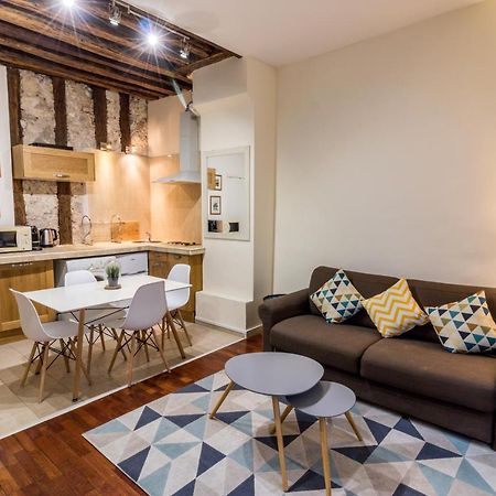 New Chic Flat : Le Marais - Place Des Vosges Paris Bagian luar foto