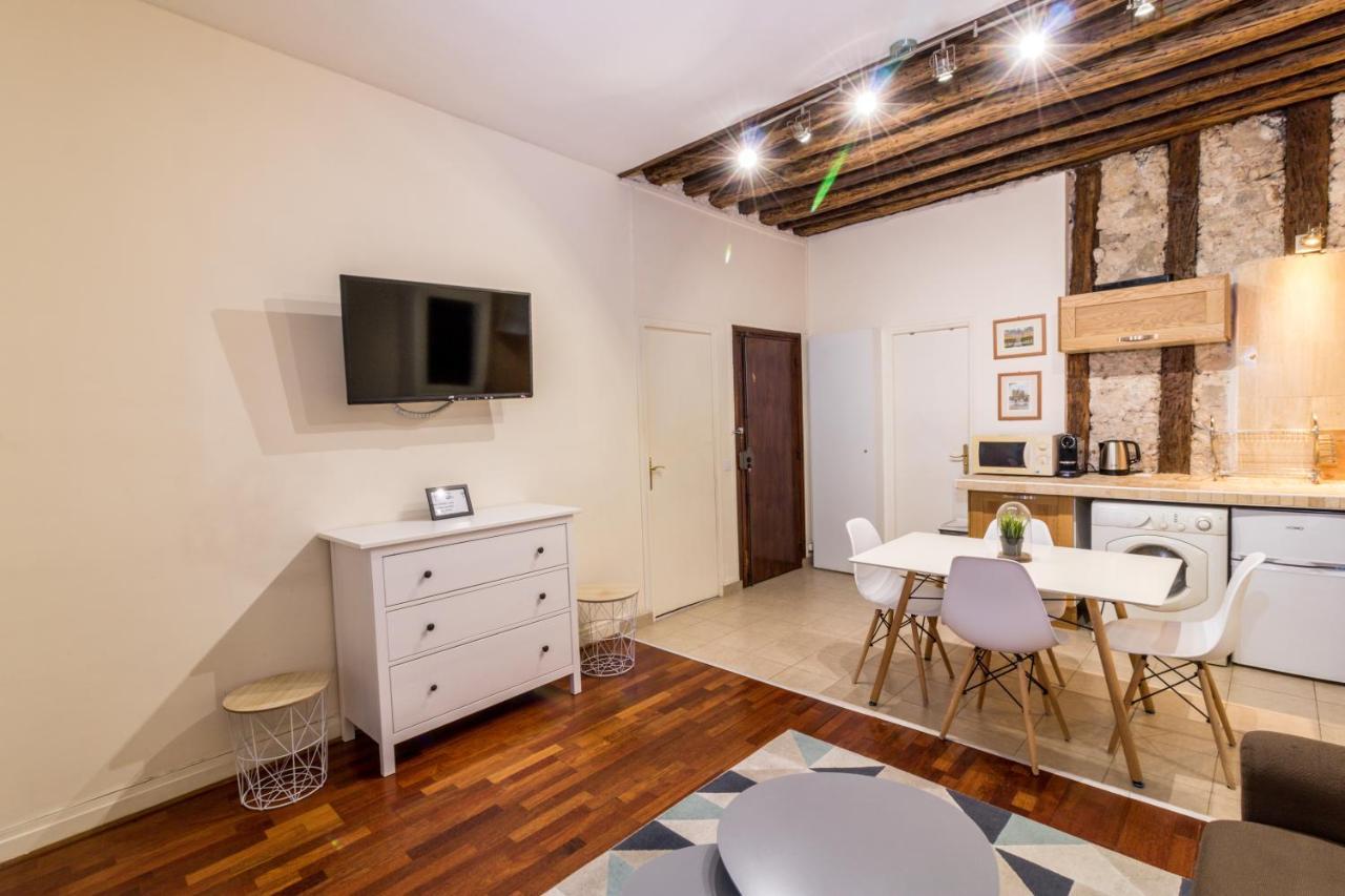 New Chic Flat : Le Marais - Place Des Vosges Paris Bagian luar foto
